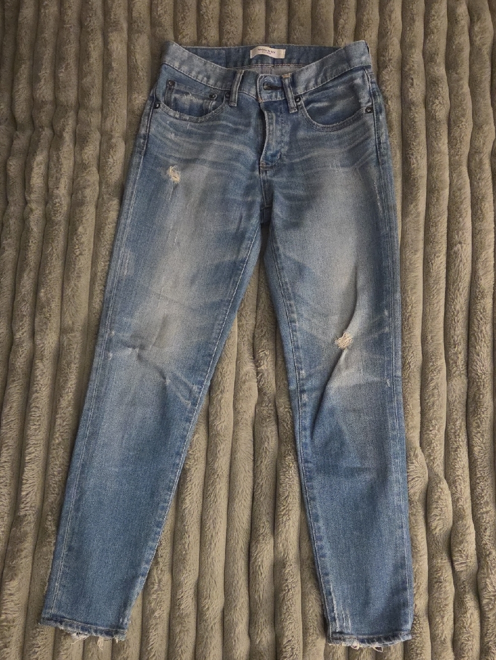 Moussy Light Blue Skinny Jeans with Subtle Distress